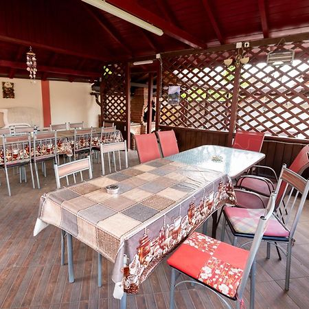 Casa Alex Calimanesti 호텔 외부 사진