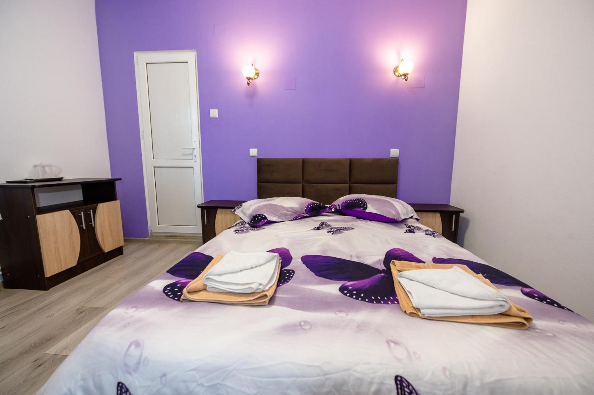 Casa Alex Calimanesti 호텔 외부 사진